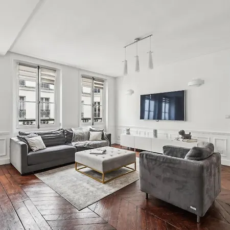 Champs Elysees - 3br - Cityapartmentstay